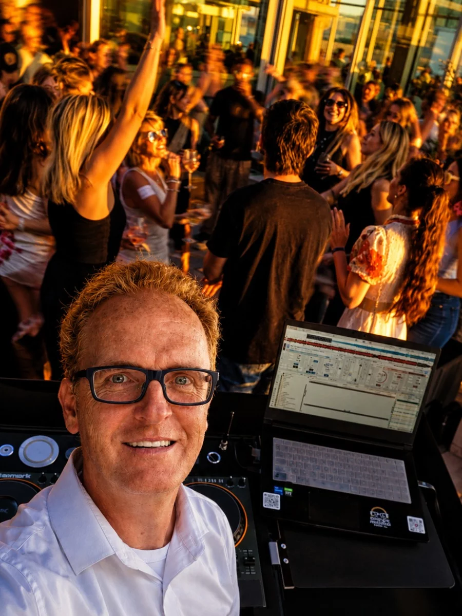 Michael Zimmermann, Event-DJ beats per micha – AAHHH - Dachterrasse