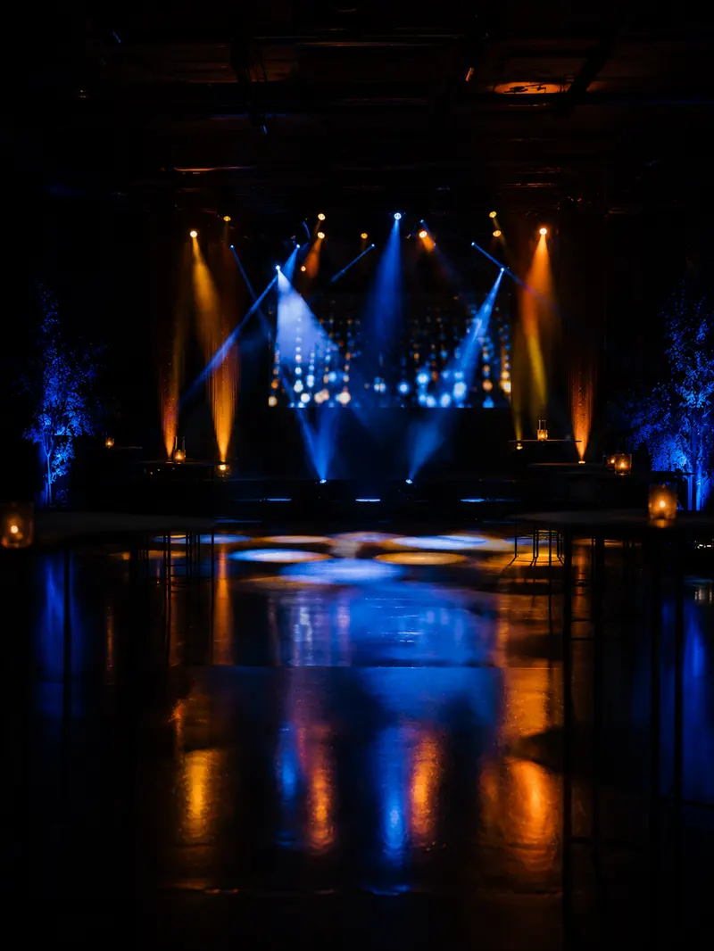 DJ Firmenevent München – was euer Event wirklich braucht